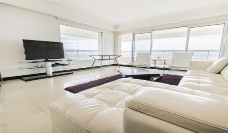 Apartamento En Venta 3 Dormitorios