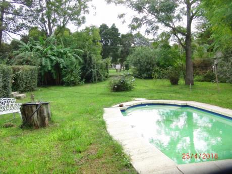Terreno Con Piscina Santa Ana