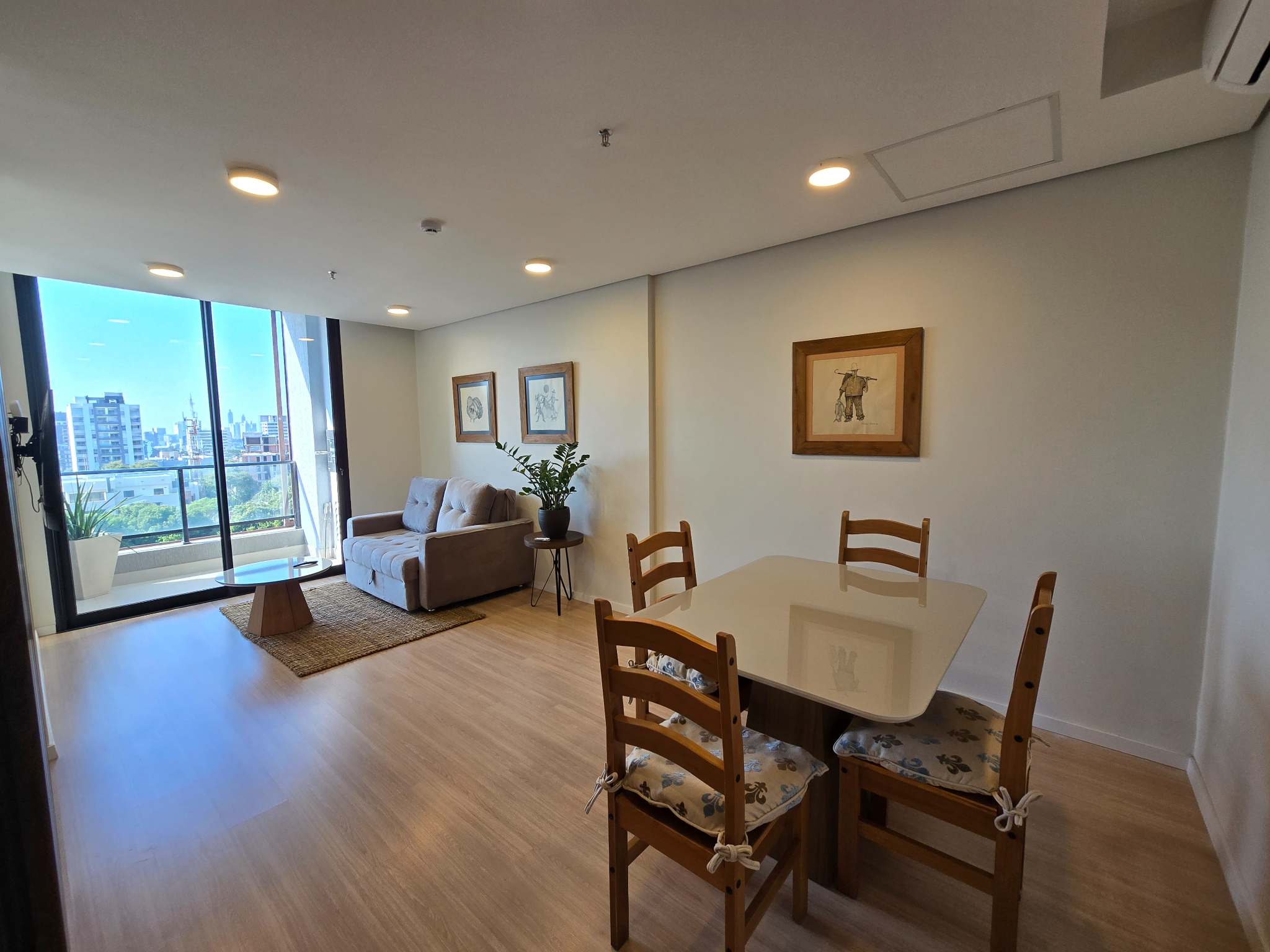 En Alquiler Departamento Amoblado De 2 Dormitorios En Spirit De Gaulle — foto 1