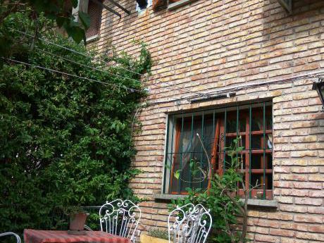 Casa Duplex,2 Dormitorios, Lagomar ¡ Impecable !