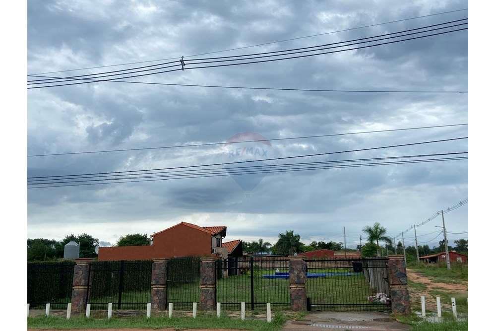 VENDO CASA DE VERANO EN YPACARAI — foto 2