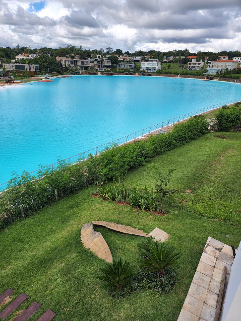 RESIDENCIA DE LUJO FRENTE A LA LAGUNA | AQUA VILLAGE — foto 3