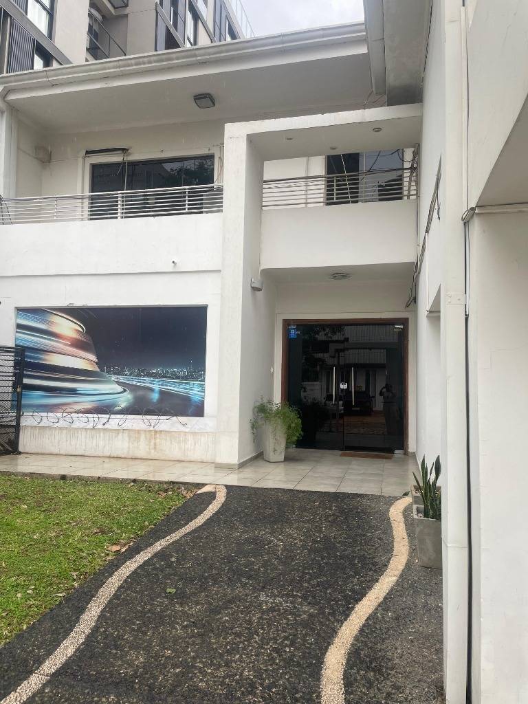 Alquiler de oficina con excelente ubicación, zona Shopping del Sol — foto 3
