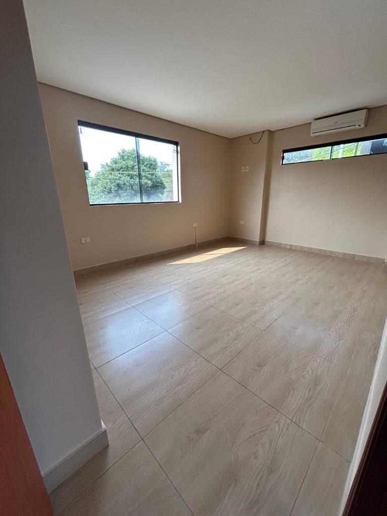 ALQUILO DUPLEX EN LOMA PYTA — foto 3