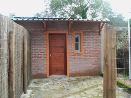 Casita Al Fondo Preciosa 1 Dorm Gde A Persona Sola O Pareja A1 De Giann Solymar
