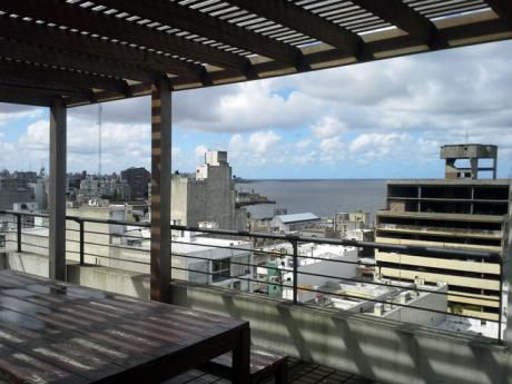 Peatonal Sarandí Venta Apto,ciudad Vieja, 1 Dormitorio Parrillero Y Más...