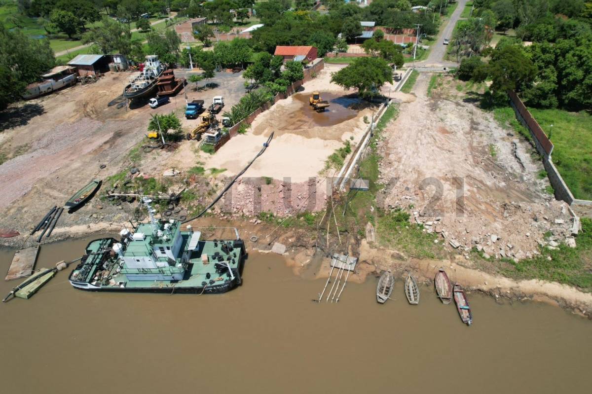 SE VENDE TERRENO A ORILLAS DEL RÍO PRAGUAY — foto 2