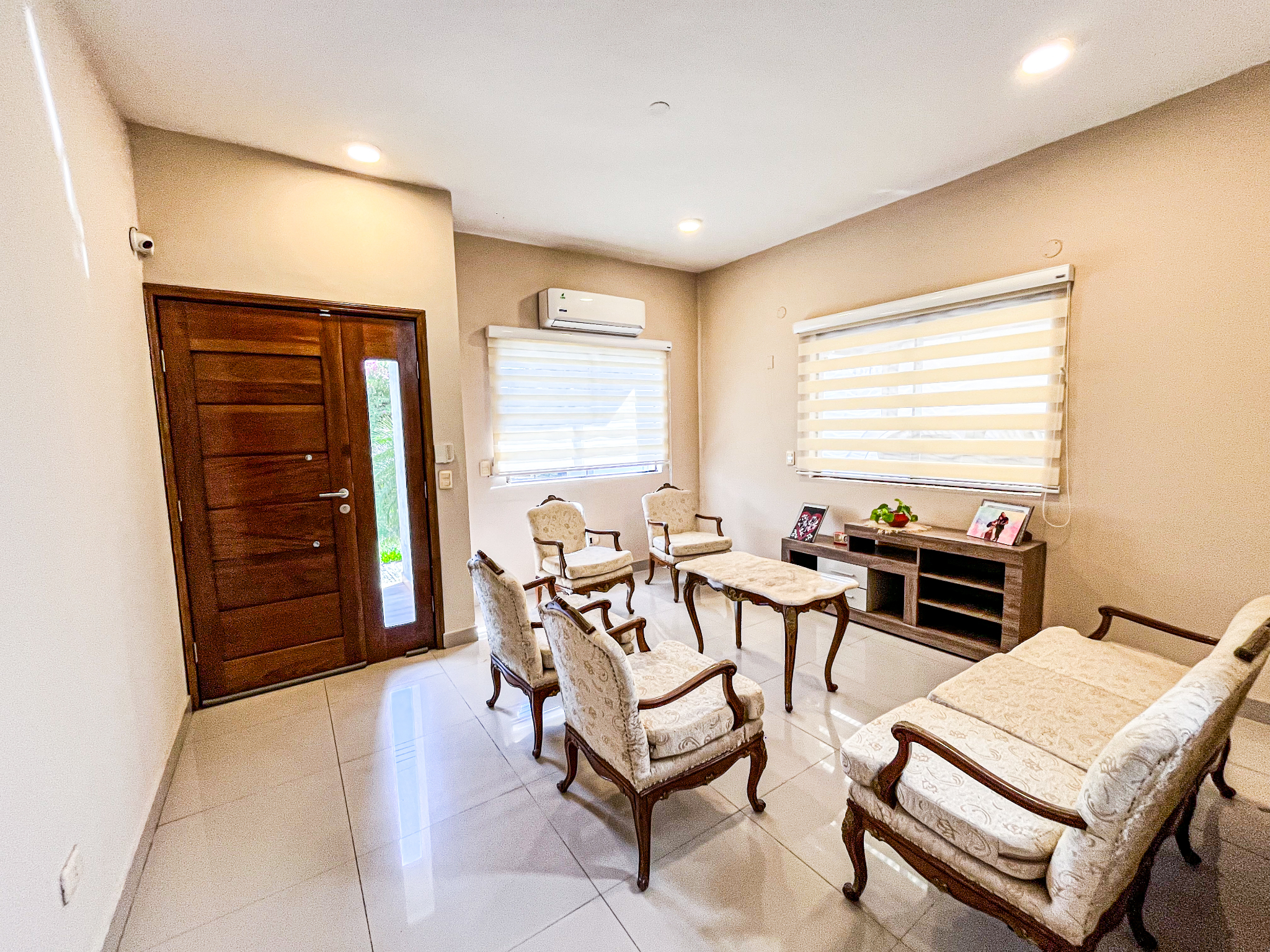 Casa en venta en Mariano Roque Alonso — foto 2