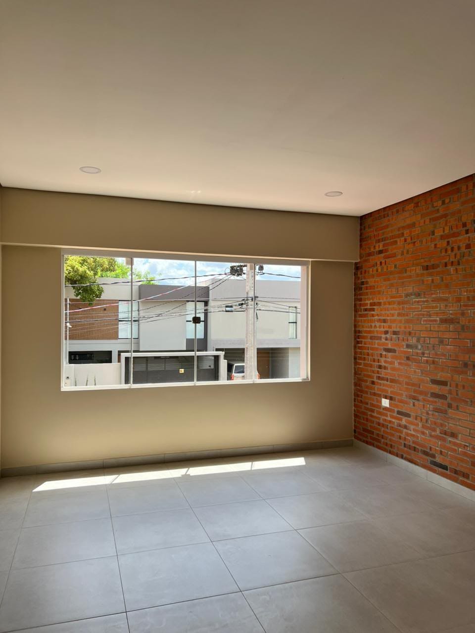 DUPLEX EN ALQUILER. JARDÍN DE ORO. LUQUE. — foto 3