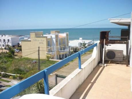 Departamento En Venta En La Barra