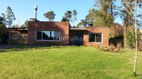Casa En Barrio Privado La Arbolada