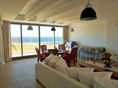 Divino Duplex De Tres Dormitorios, Amplia Terraza Y Una Vista Increíble Hacia El Mar