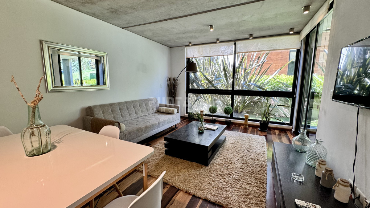ALQUILER APARTAMENTO DE UN DORMITORIO EN EDIFICIO DE DISEÑO