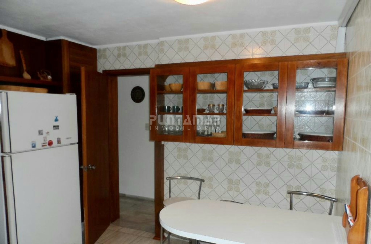DEPARTAMENTO DE 4 DORMITORIOS EN ZONA ROOSEVELT · Foto 12