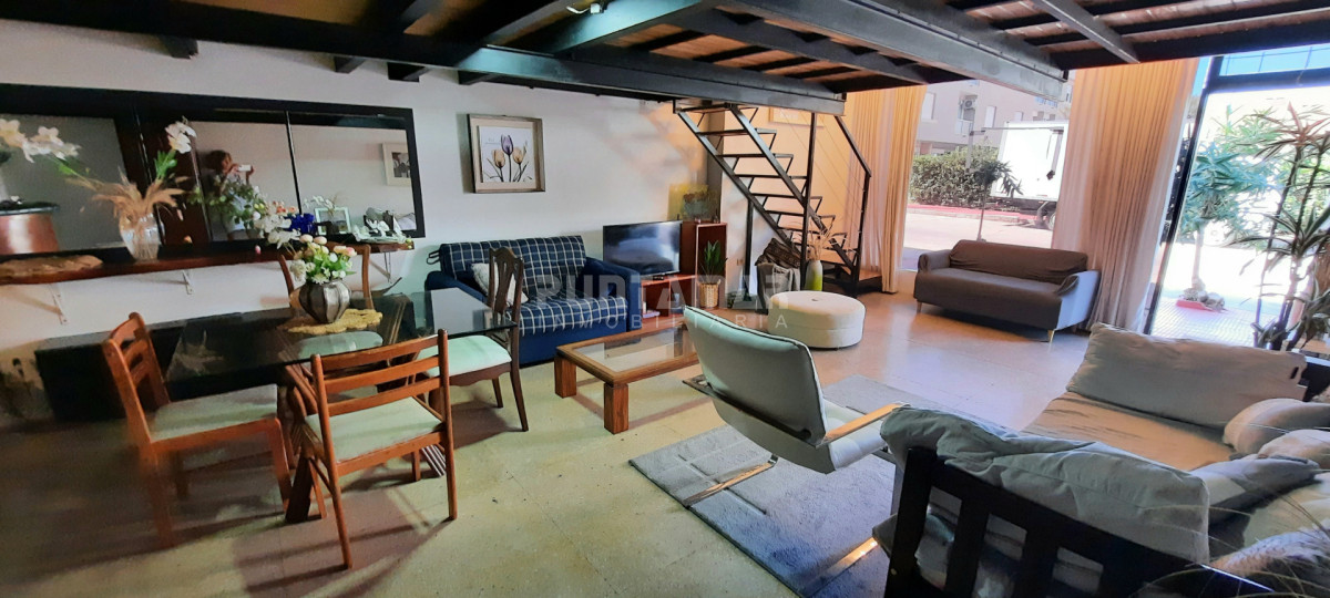 MUY BUEN LOFT EN LA PENINSULA · Photo 4