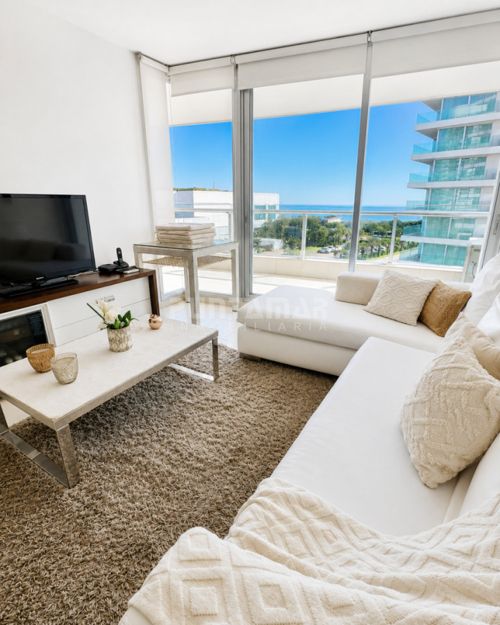 SEASON TOWER – PUNTA DEL ESTE | VISTA A PLAYA MANSA