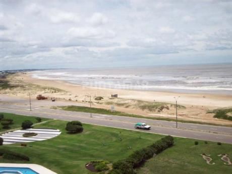 Apartamentos En Playa Brava