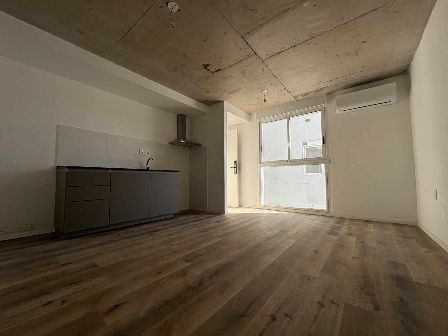 Alquiler apartamento 2 dormitorios Tres Cruces · Foto 3