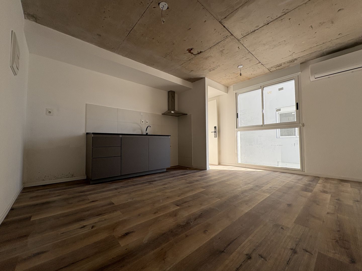 Alquiler apartamento 2 dormitorios Tres Cruces · Foto 1