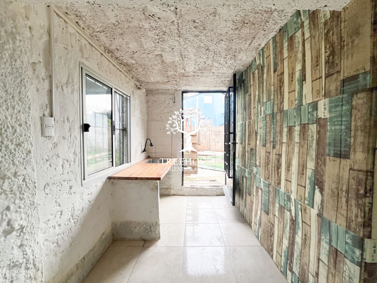 Alquiler de Casa 1 dormitorio en Joaquín Suárez, Canelones · Foto 2