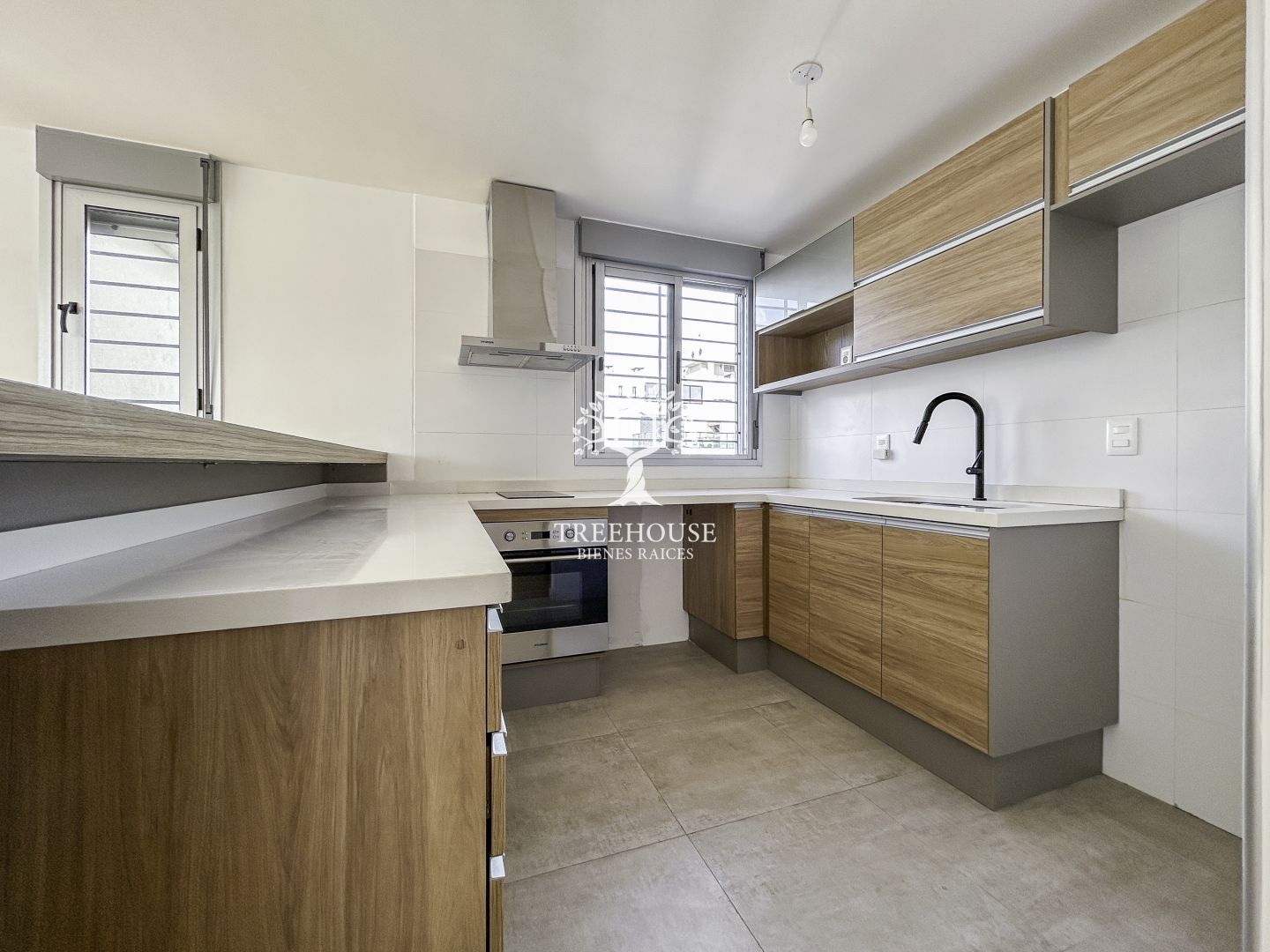 Alquiler Apartamento 2 dormitorios con garaje en Pocitos · Foto 7