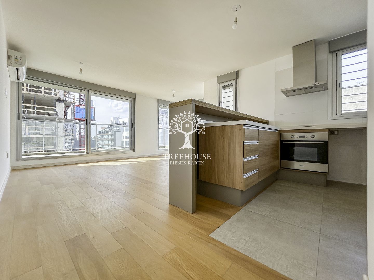 Alquiler Apartamento 2 dormitorios con garaje en Pocitos · Foto 8