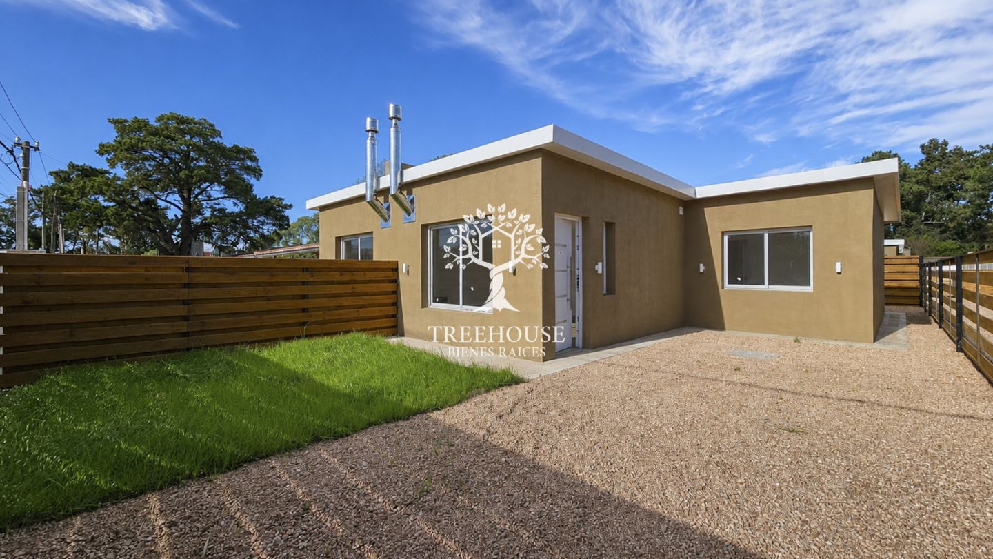Venta casa de 2 dormitorios en solymar - foto 4