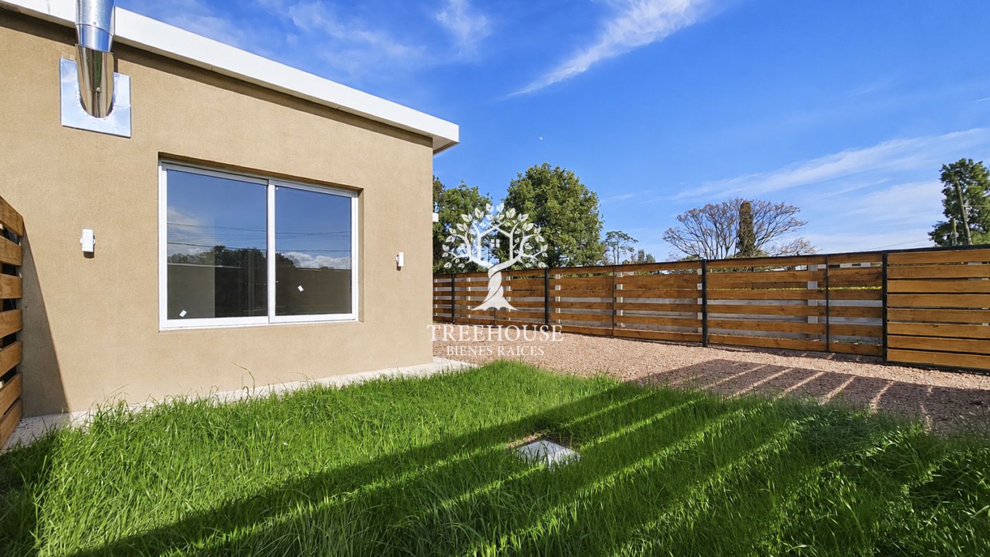 Venta casa de 2 dormitorios en solymar - foto 2
