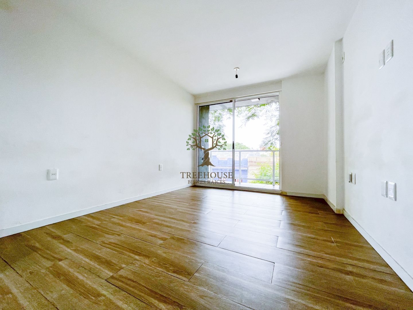 Alquiler Apartamento De 1 Dormitorio En Tres Cruces · Photo 5