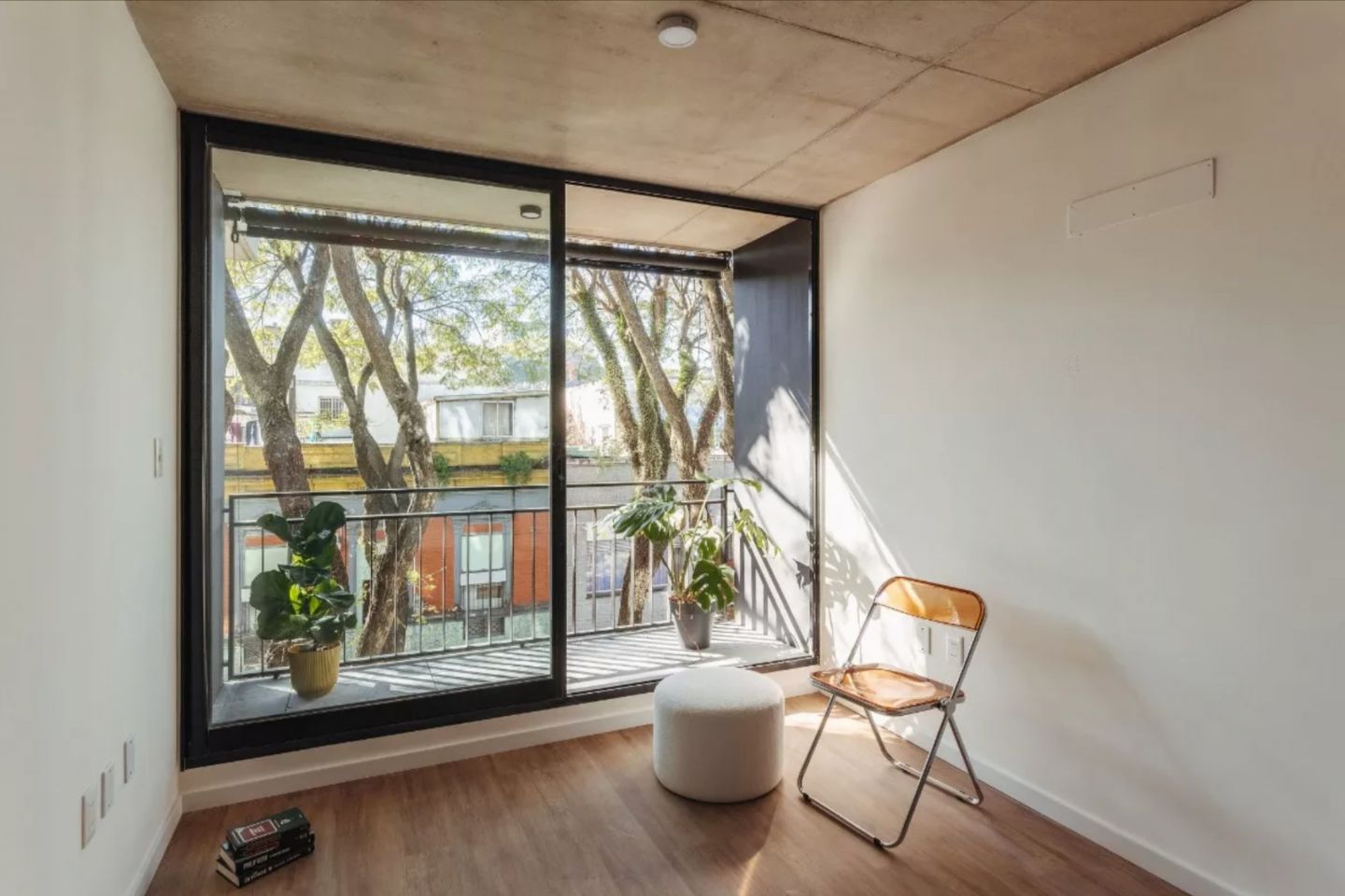 Alquiler de Apartamento Monoambiente con Terraza en Cordón · Foto 1