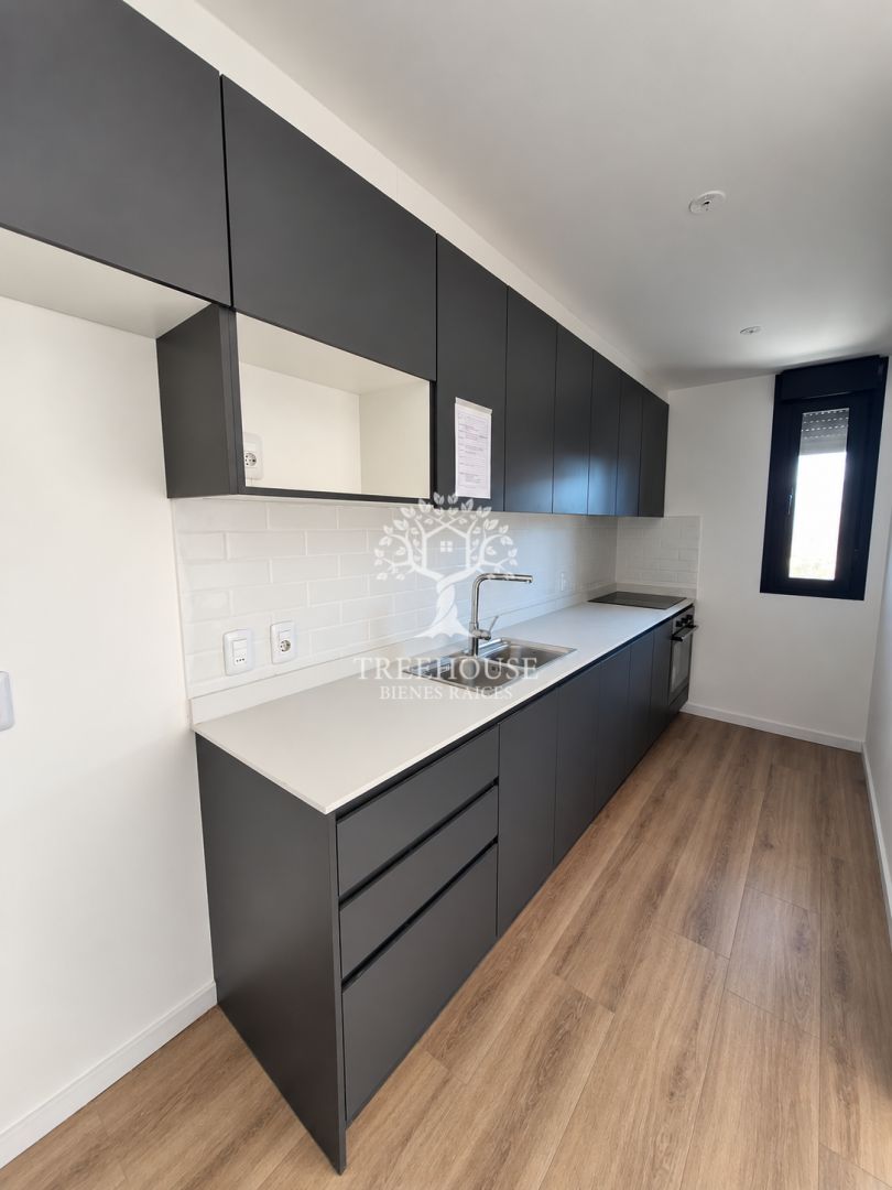 Alquiler Apartamento de 1 dormitorio con terraza y garaje, Malvín Sur · Foto 3