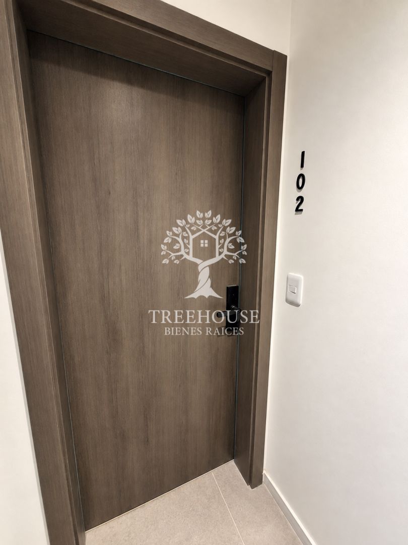 Alquiler Apartamento de 1 dormitorio con terraza y garaje, Malvín Sur · Foto 12