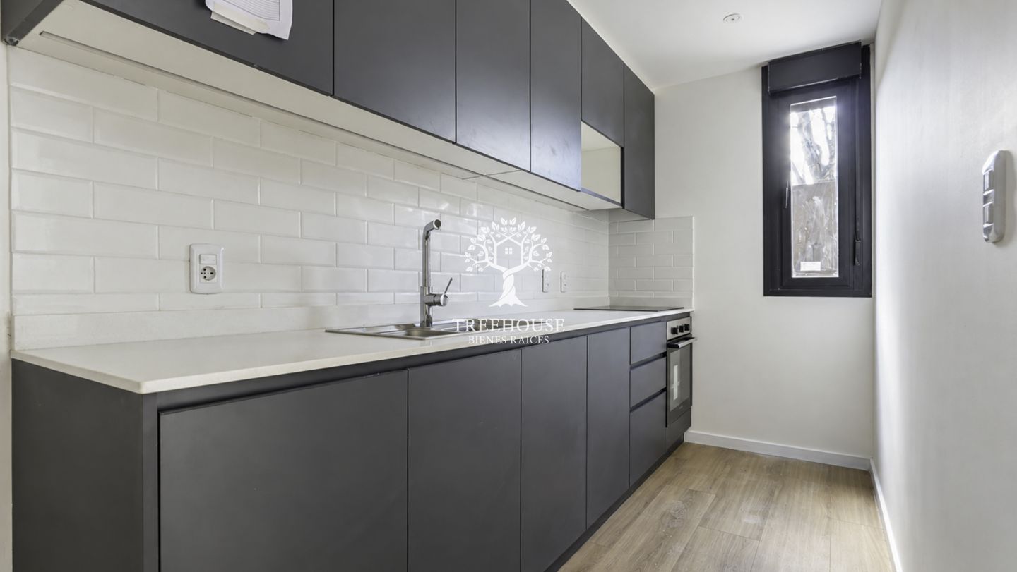 Alquiler Apartamento de 1 dormitorio con cochera en Malvín Sur. · Photo 3