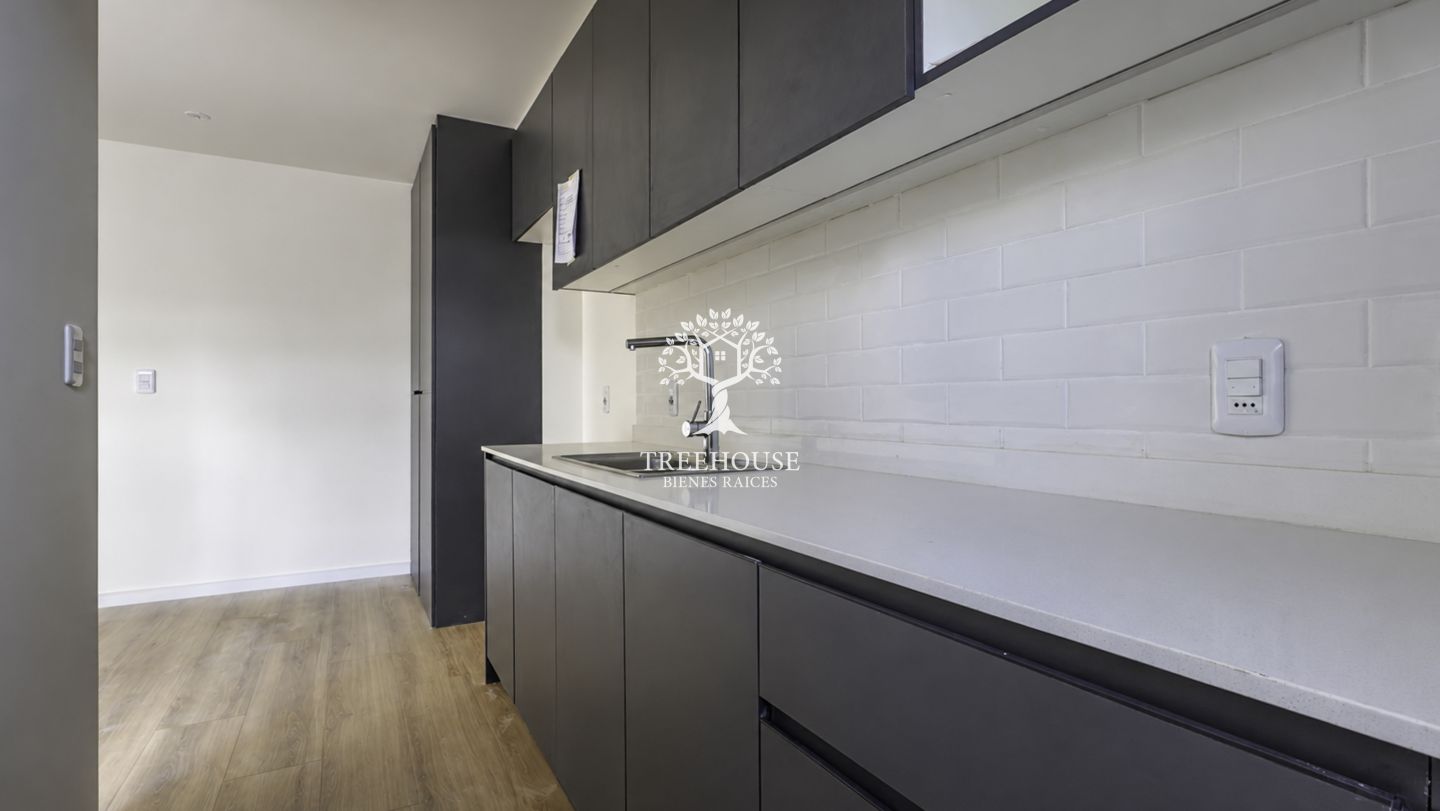 Alquiler Apartamento de 1 dormitorio con cochera en Malvín Sur. · Foto 4