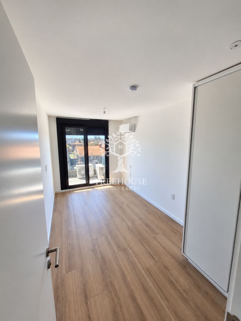 Departamento en alquiler de 2 ambientes en Malvín · Foto 8