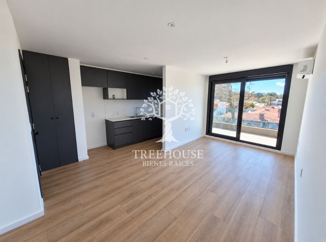 Departamento en alquiler de 2 ambientes en Malvín · Foto 1