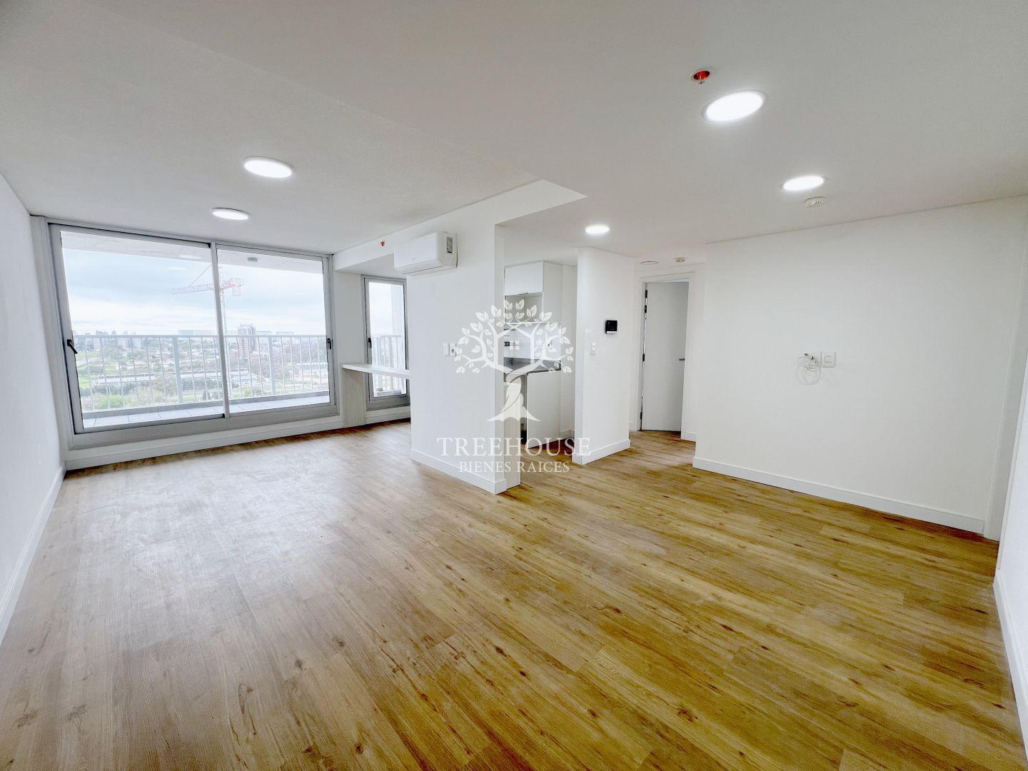 Alquiler de Apartamento 3 Dormitorios, Terraza y Cochera en Malvi­n · Foto 2