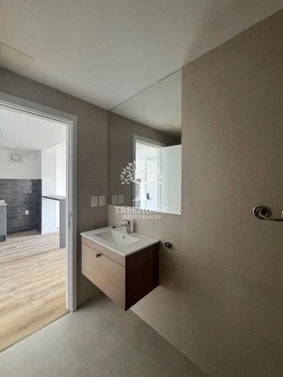 Alquiler 1 dormitorio en Tres Cruces · Foto 10