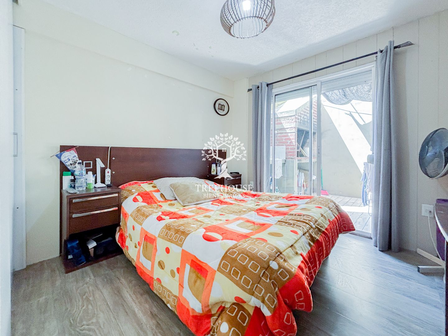 Alquiler Apartamento 2 dormitorios con patio Tres Cruces · Foto 10