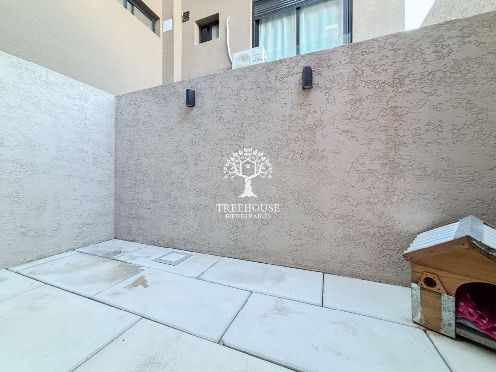 Alquiler Monoambiente con patio Malvín Sur · Foto 10