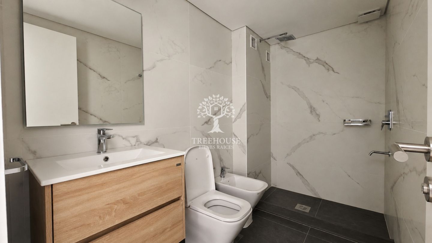 Alquiler apartamento monoambiente con garaje en Malvín · Foto 8