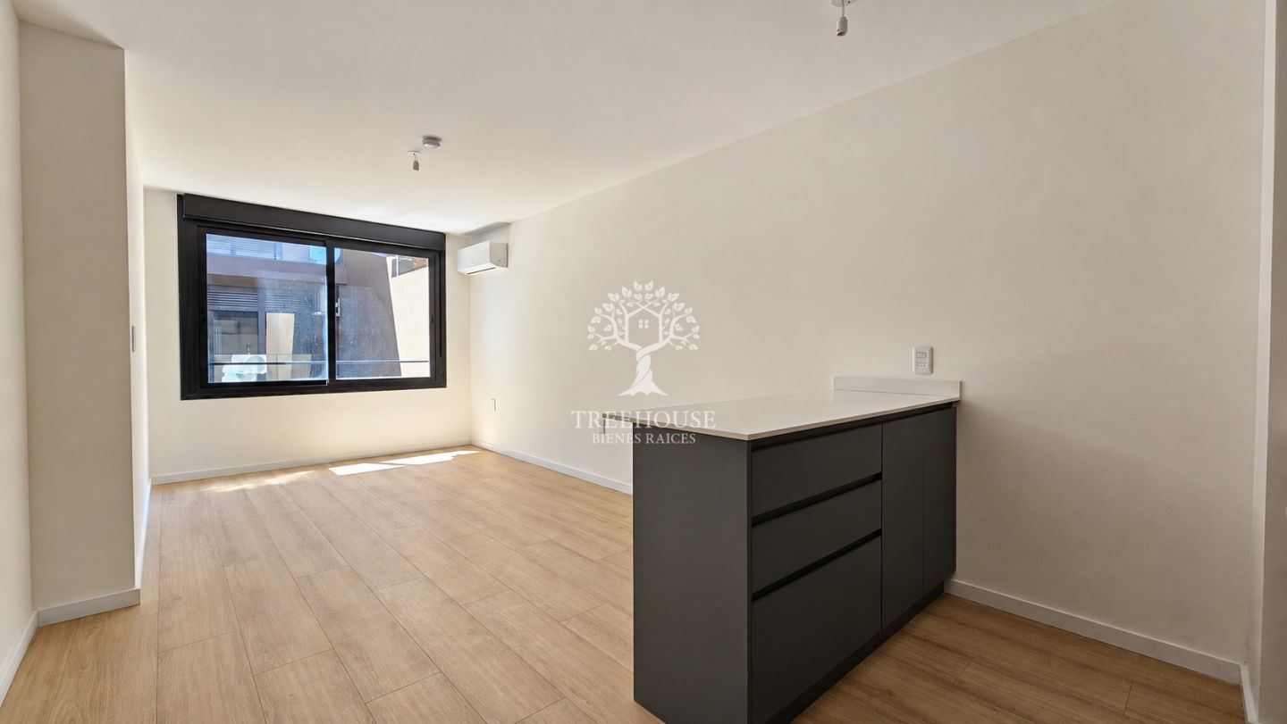 Alquiler apartamento monoambiente con garaje en Malvín · Foto 4