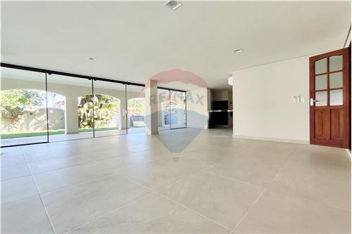 Residencia-Alquiler-PY Asunción Los Laureles — foto 3