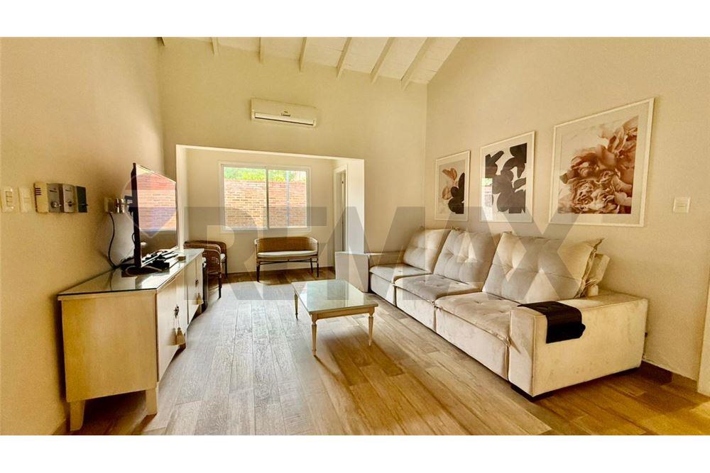 HERMOSA RESIDENCIA EN SAN BERNARDINO — foto 2