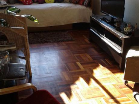 Muy Soleado Y Ventilado