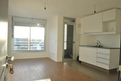 Apartamento Con Garage - A Estrenar!
