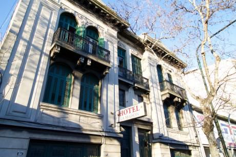 Gran Inmueble Para Hotel, Múltiples Posibilidades, Consulte!