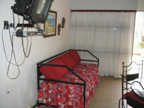 Alquilo Anual (12 Meses) Apartamento En Punta Del Este