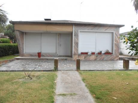 Propiedad De Excelente ConstrucciÓn