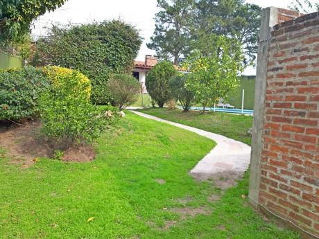 Casa En Parque De Solymar